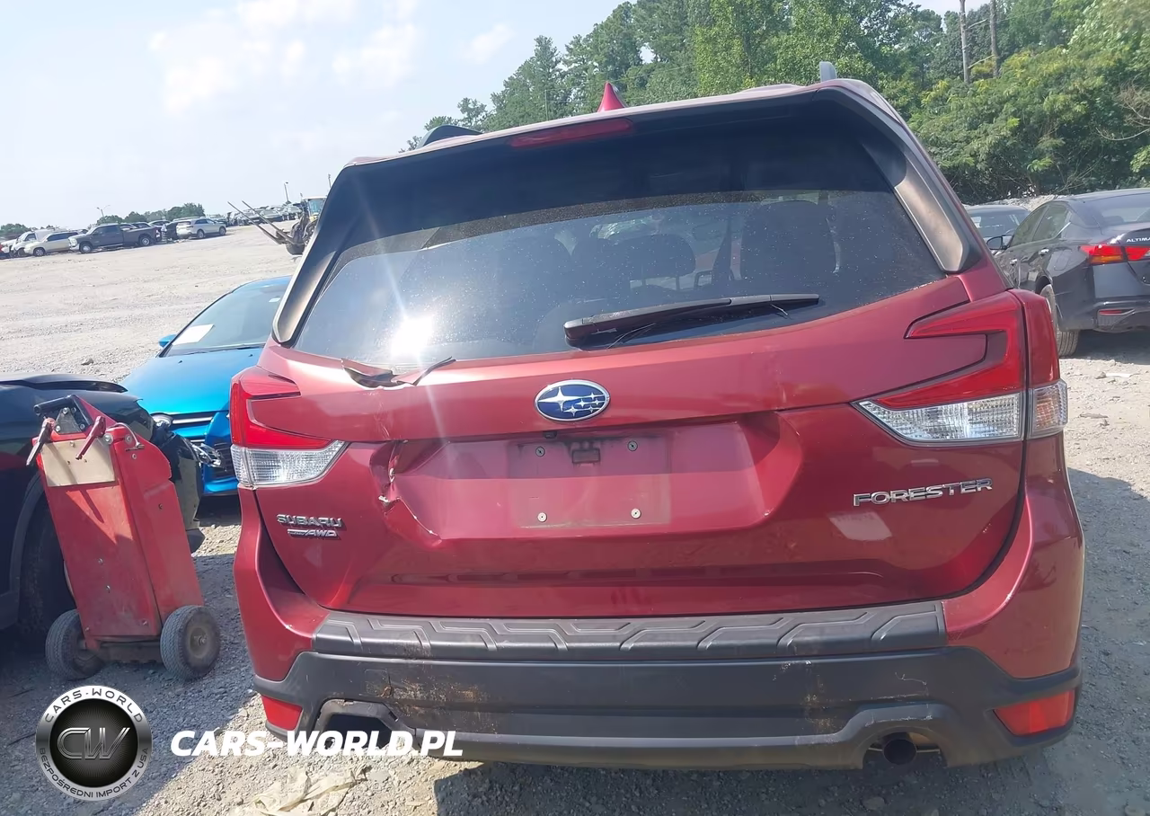 2020 Subaru Forester Premium VIN:JF2SKAJC2LH404135 - 16