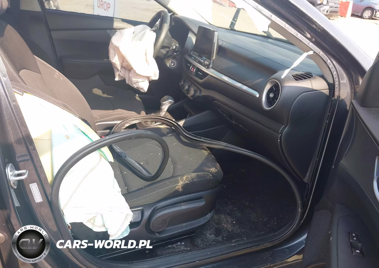 2020 Kia Forte Lxs VIN:3KPF24AD2LE256505 - 5