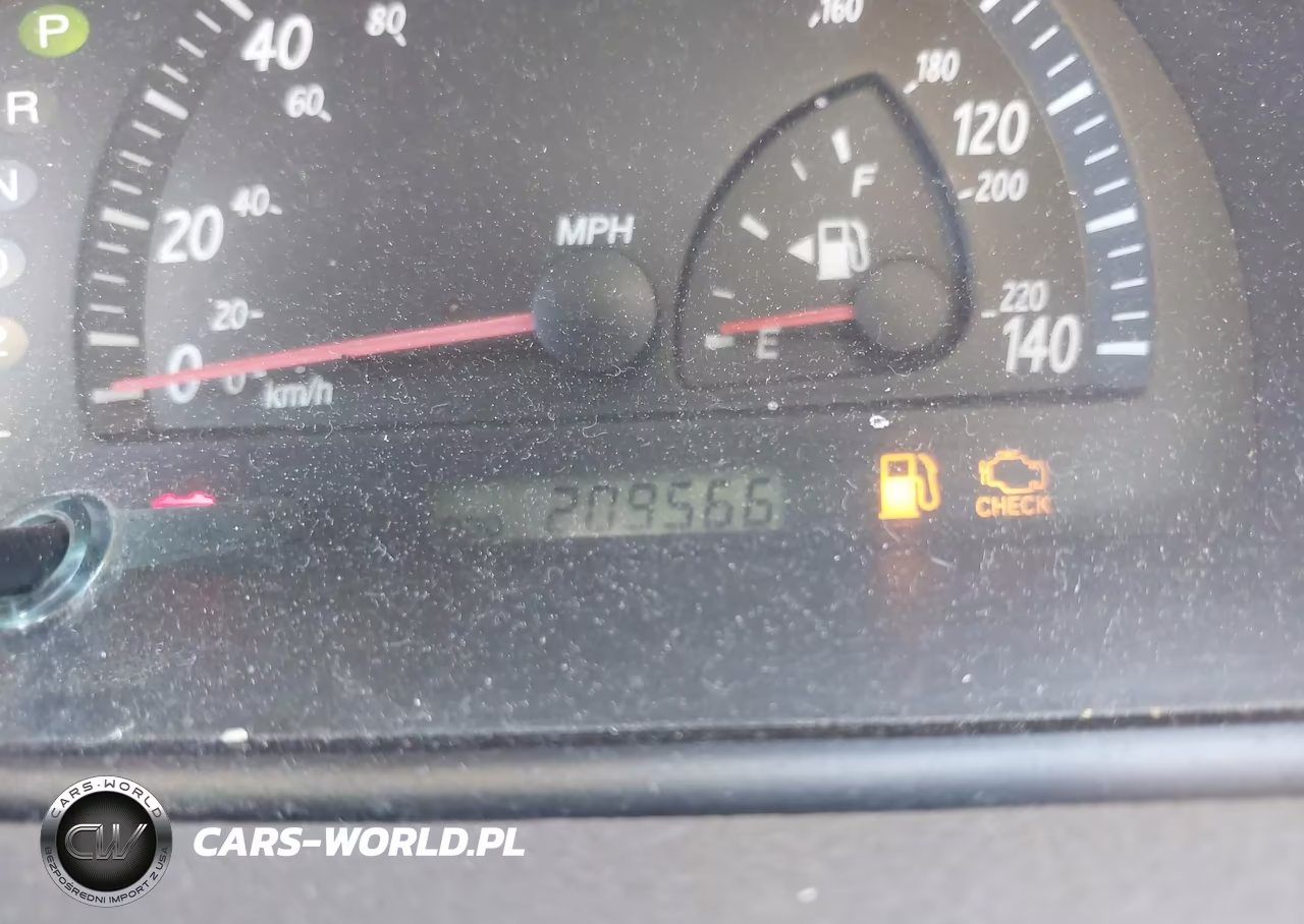 2003 Toyota Camry Le VIN:JTDBE32K530145873 - 12