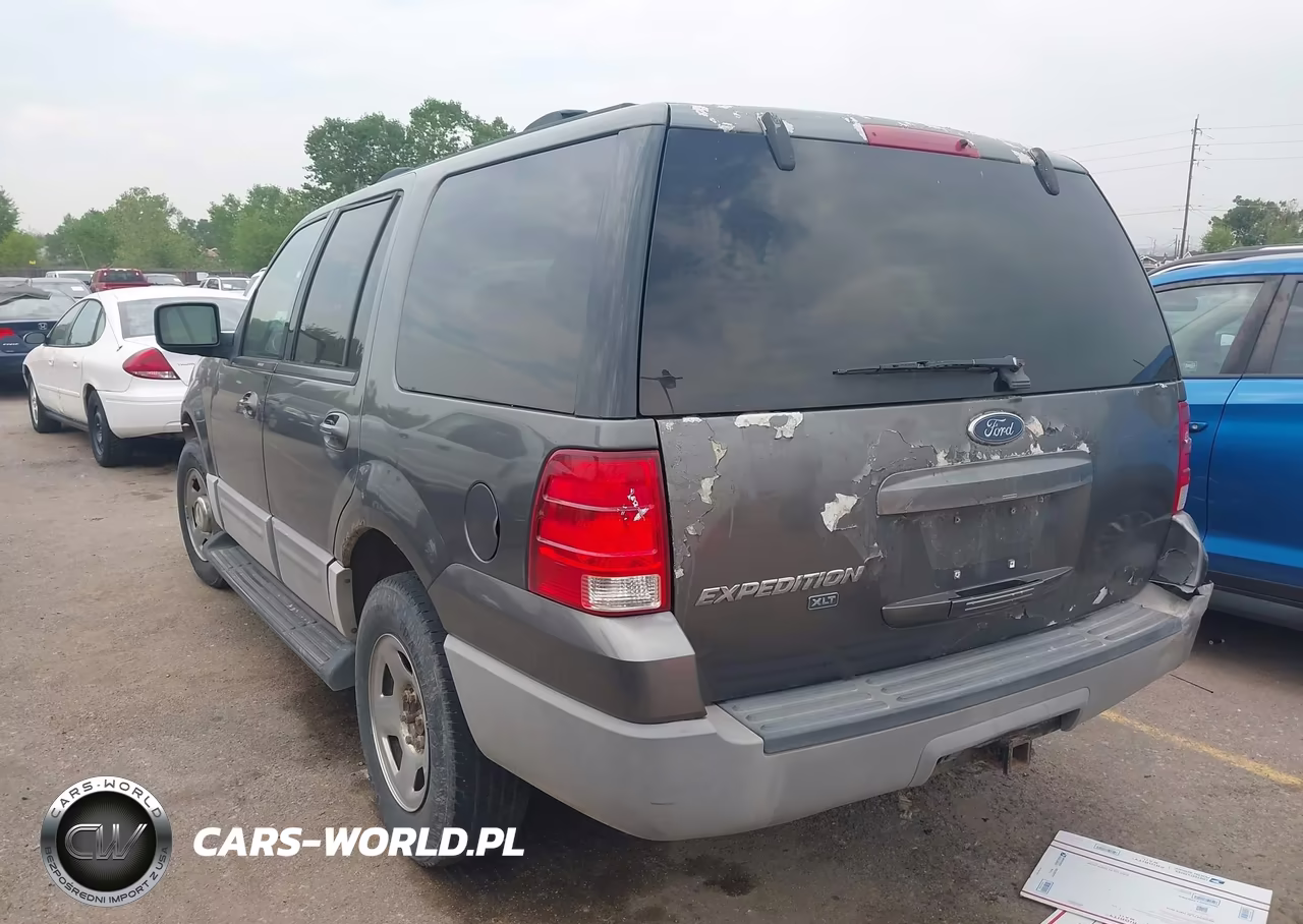 2003 Ford Expedition Xlt VIN:1FMPU16L43LB51643 - 3