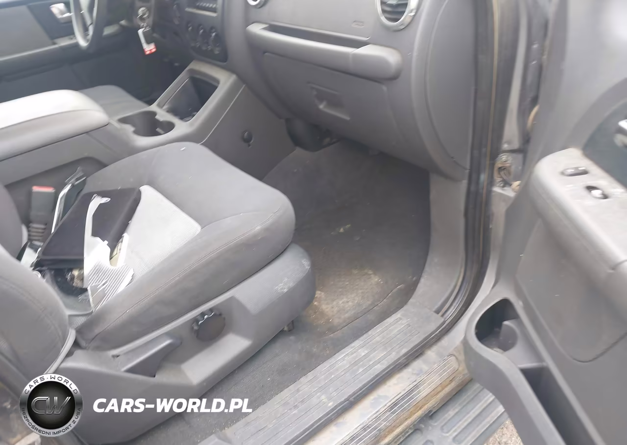 2003 Ford Expedition Xlt VIN:1FMPU16L43LB51643 - 5