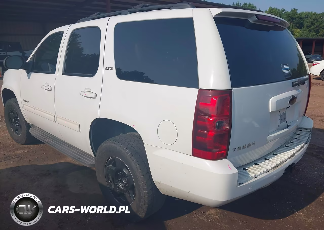 2012 Chevrolet Tahoe Lt VIN:1GNSCBE01CR213891 - 3