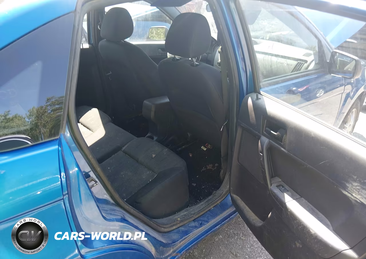 2011 Ford Focus Se VIN:1FAHP3FN5BW144944 - 8