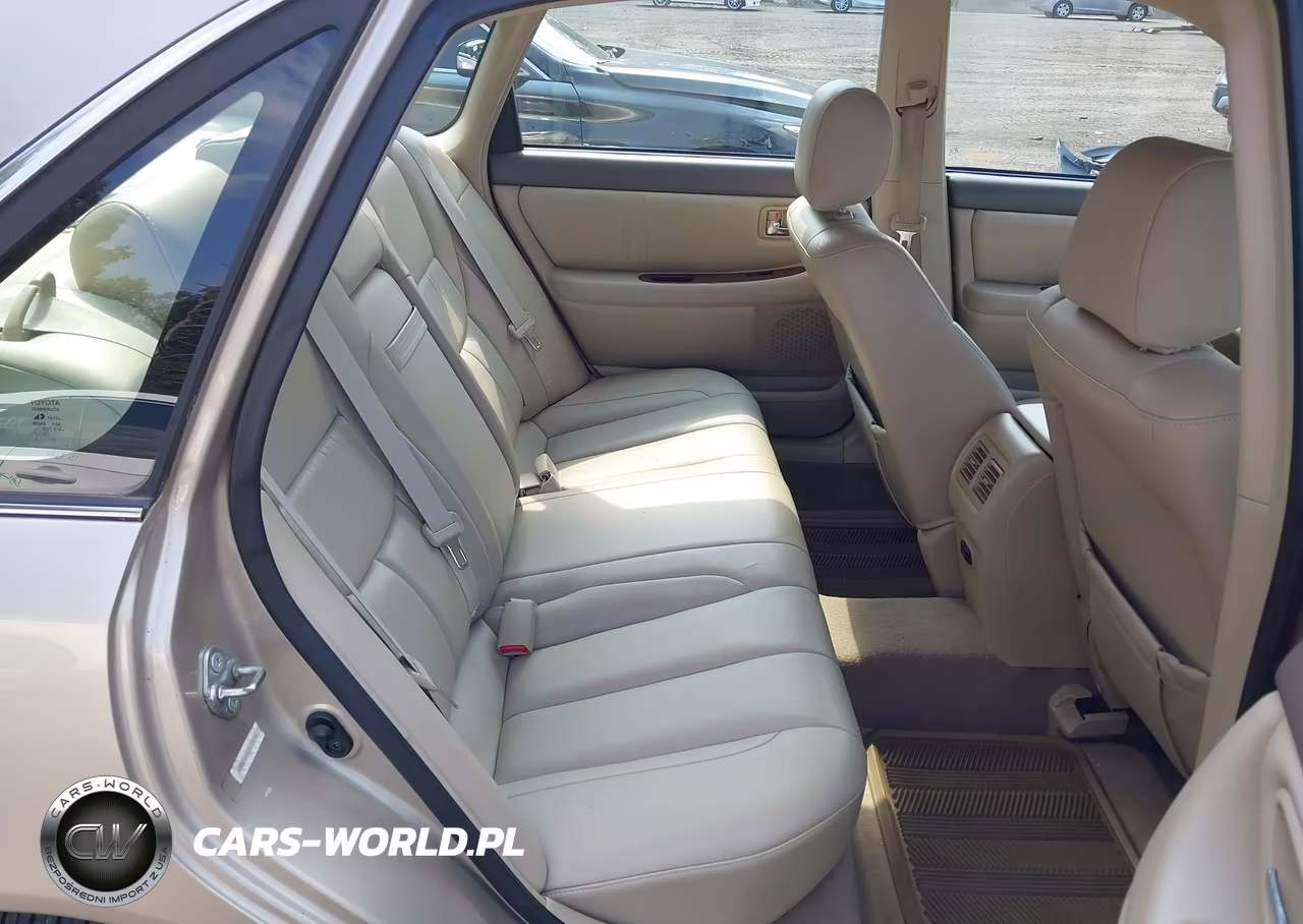 2003 Toyota Avalon Xls VIN:4T1BF28B83U331751 - 8