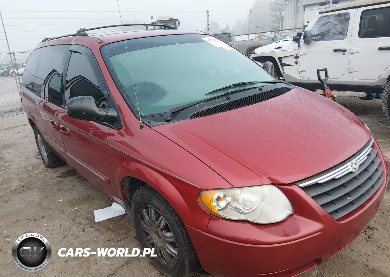 2005 Chrysler Town & Country Touring