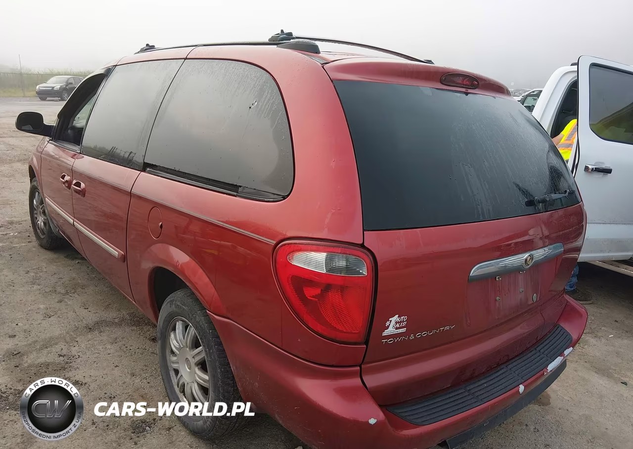 2005 Chrysler Town & Country Touring VIN:2C4GP54L85R582213 - 3