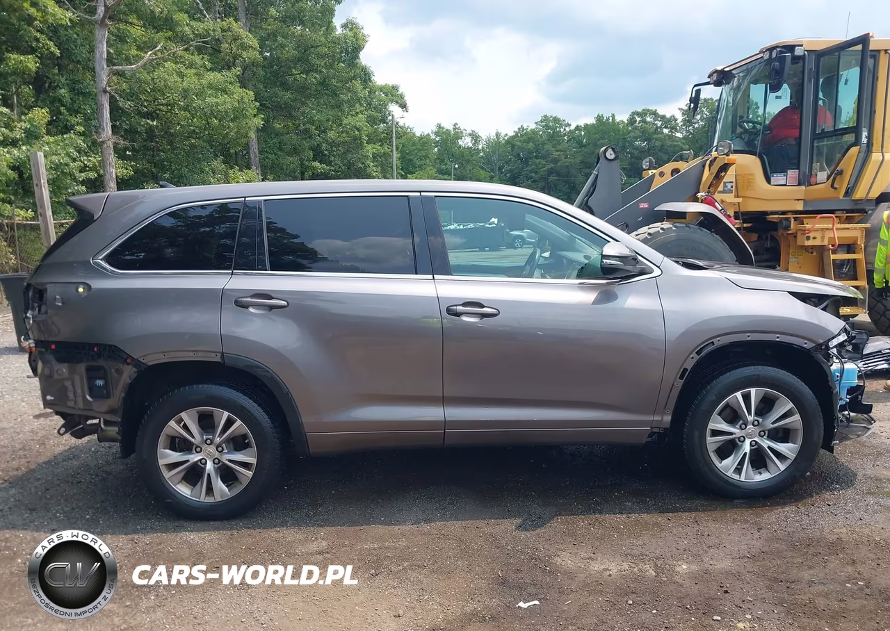 2014 Toyota Highlander Le Plus V6 VIN:5TDBKRFHXES034133 - 14