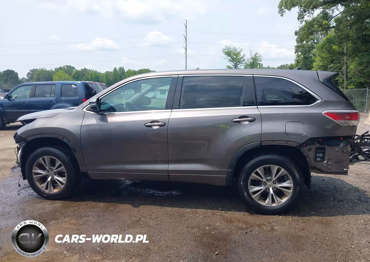 2014 Toyota Highlander Le Plus V6 VIN:5TDBKRFHXES034133 - 15