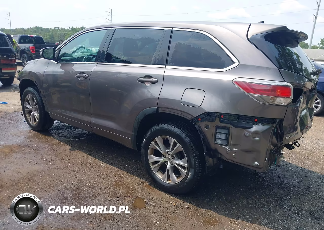 2014 Toyota Highlander Le Plus V6 VIN:5TDBKRFHXES034133 - 3