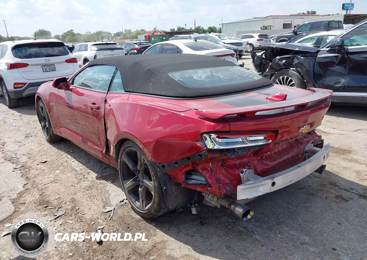 2017 Chevrolet Camaro 2Lt VIN:1G1FD3DX3H0114568 - 3