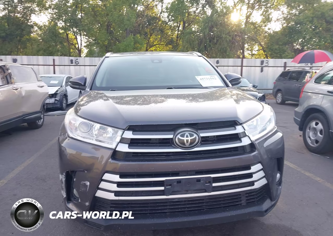 2017 Toyota Highlander Xle VIN:5TDJZRFH9HS425155 - 18