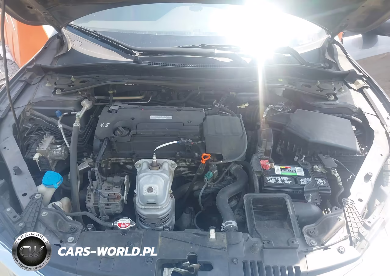 2016 Honda Accord Sport VIN:1HGCR2F50GA143909 - 10