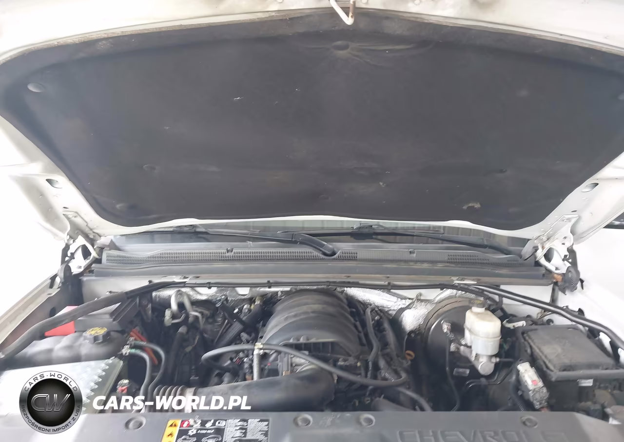 2018 Chevrolet Suburban Ls VIN:1GNSCGKC6JR257118 - 10
