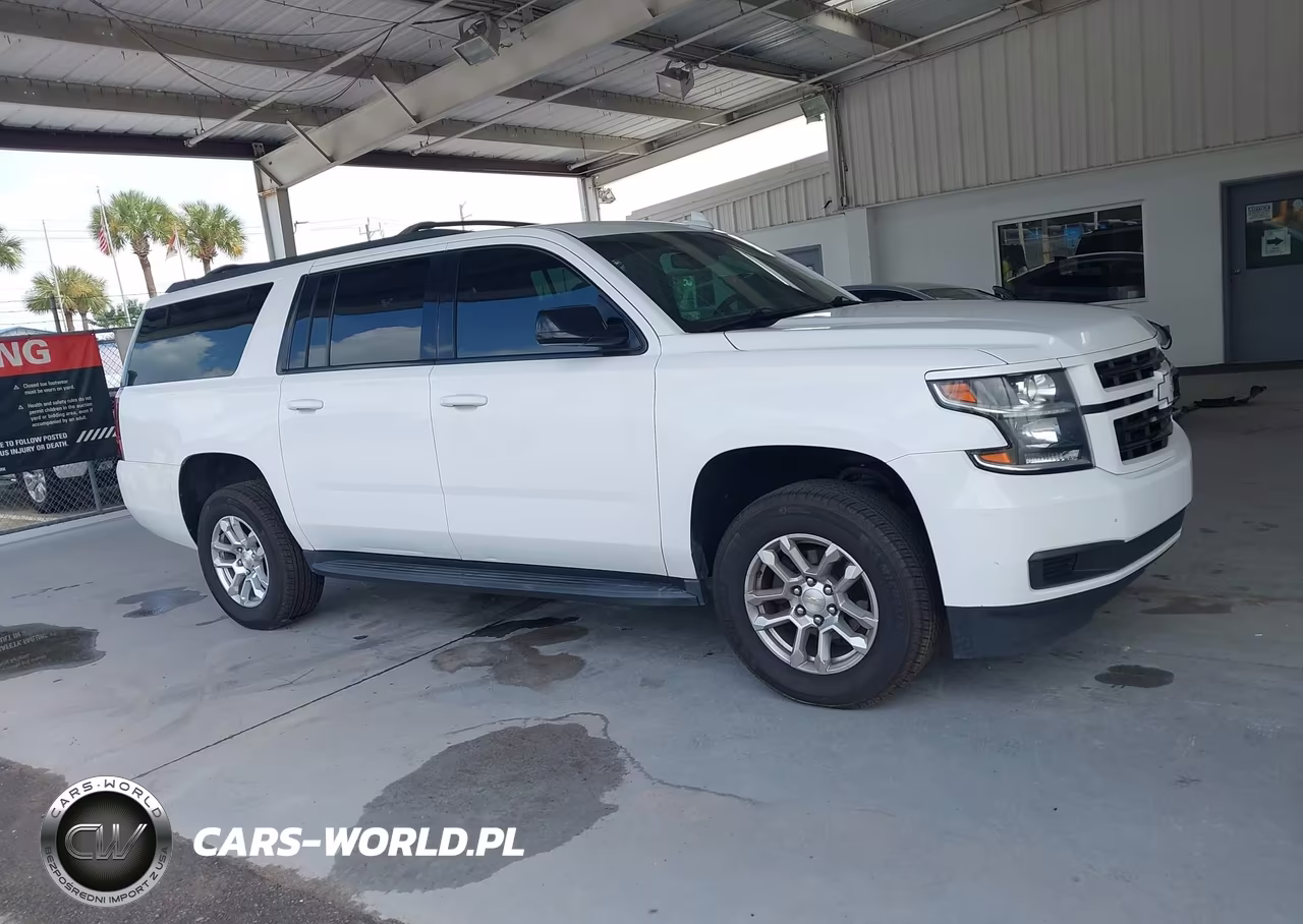 2018 Chevrolet Suburban Ls VIN:1GNSCGKC6JR257118 - 13