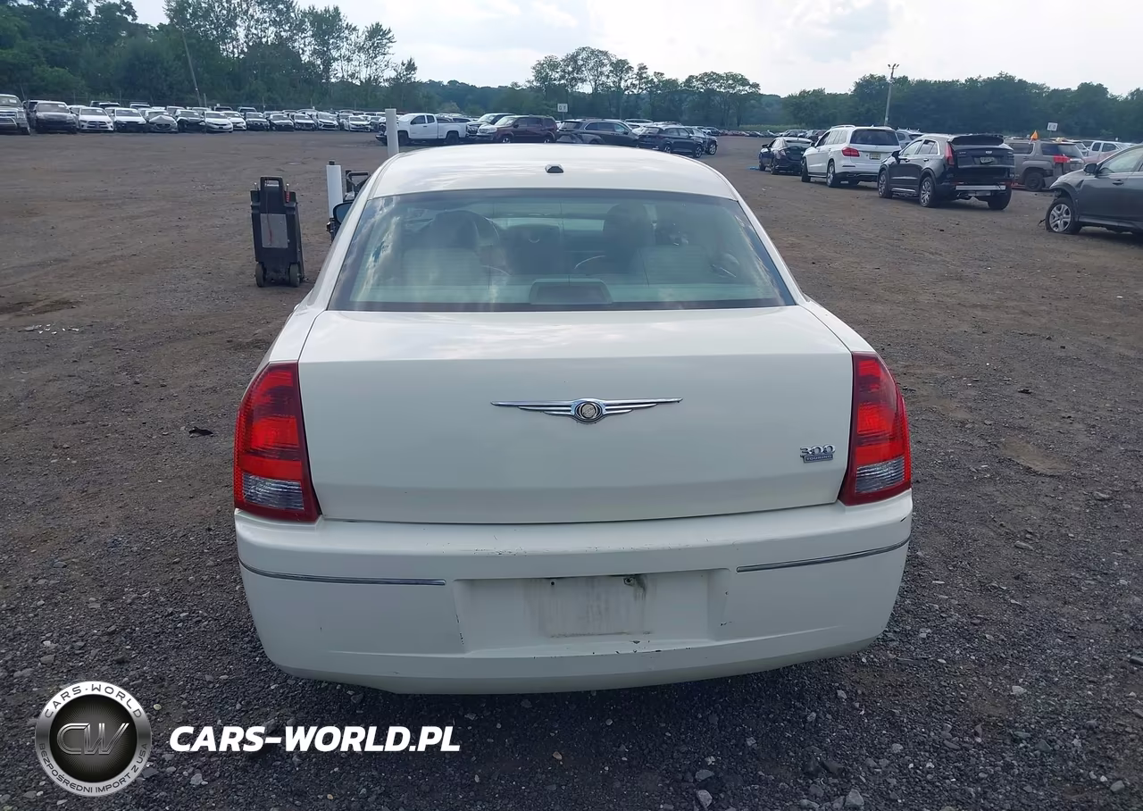 2007 Chrysler 300 Touring VIN:2C3KA53G67H896875 - 16