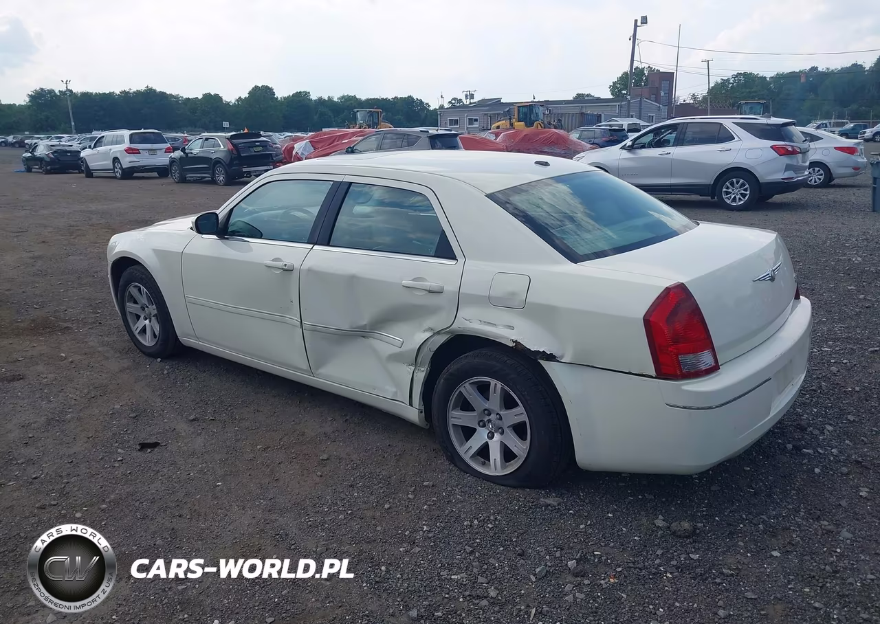 2007 Chrysler 300 Touring VIN:2C3KA53G67H896875 - 17