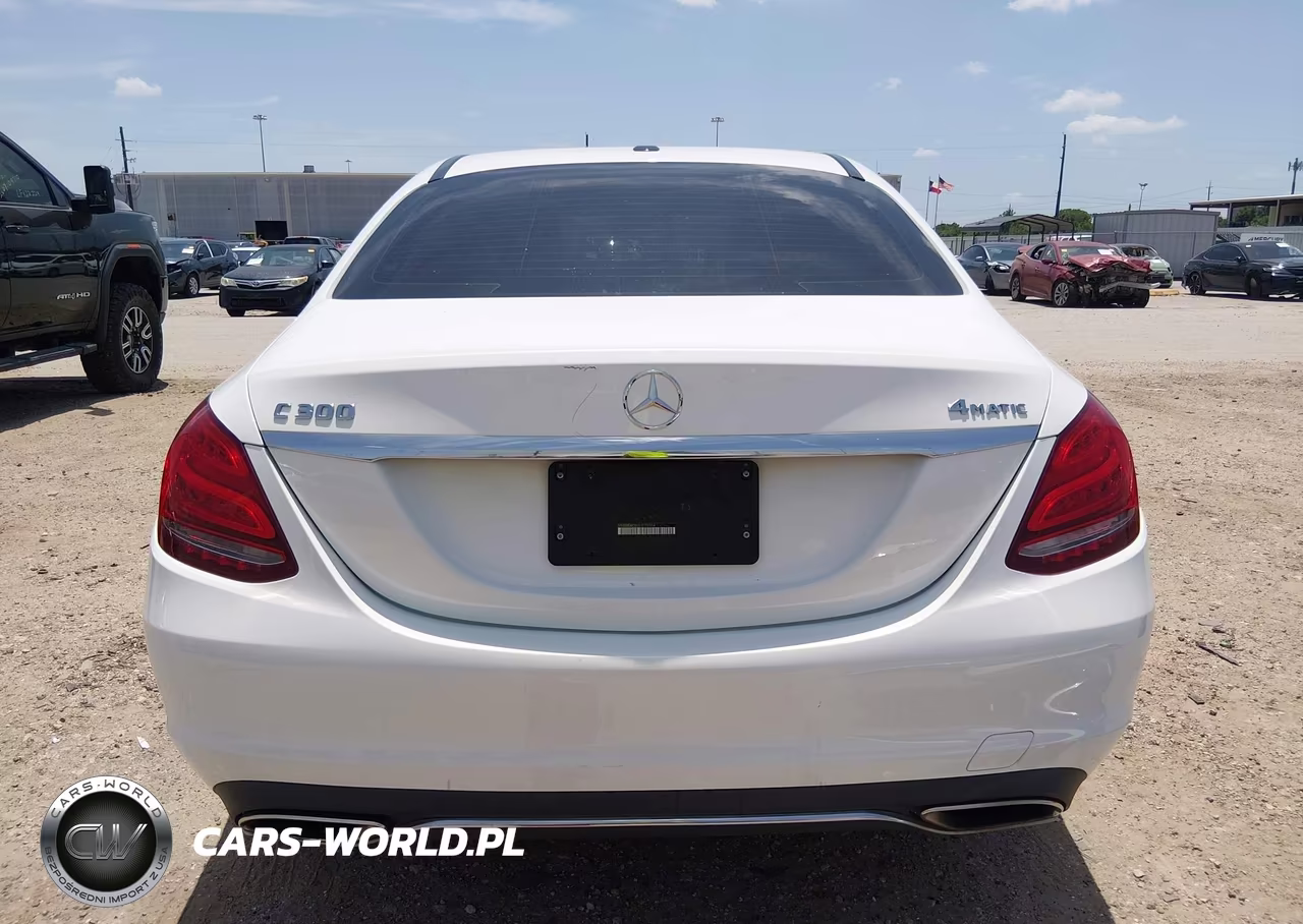 2018 Mercedes-Benz C 300 4Matic VIN:55SWF4KB8JU273204 - 17