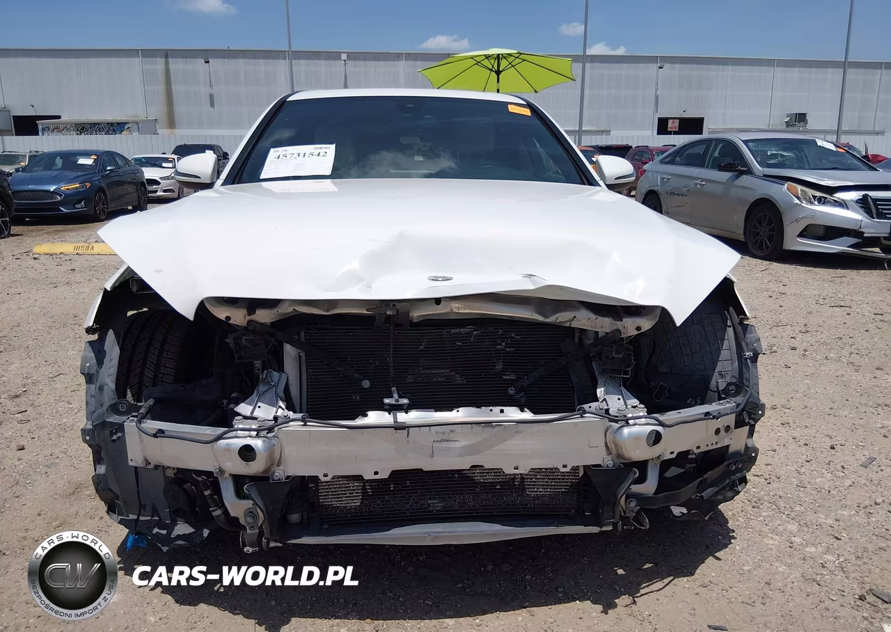 2018 Mercedes-Benz C 300 4Matic VIN:55SWF4KB8JU273204 - 6