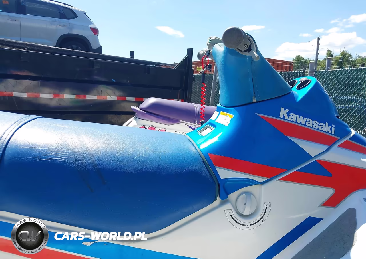 1996 Kawasaki Jet Ski 1100Zxi VIN:KAW31383K596 - 5