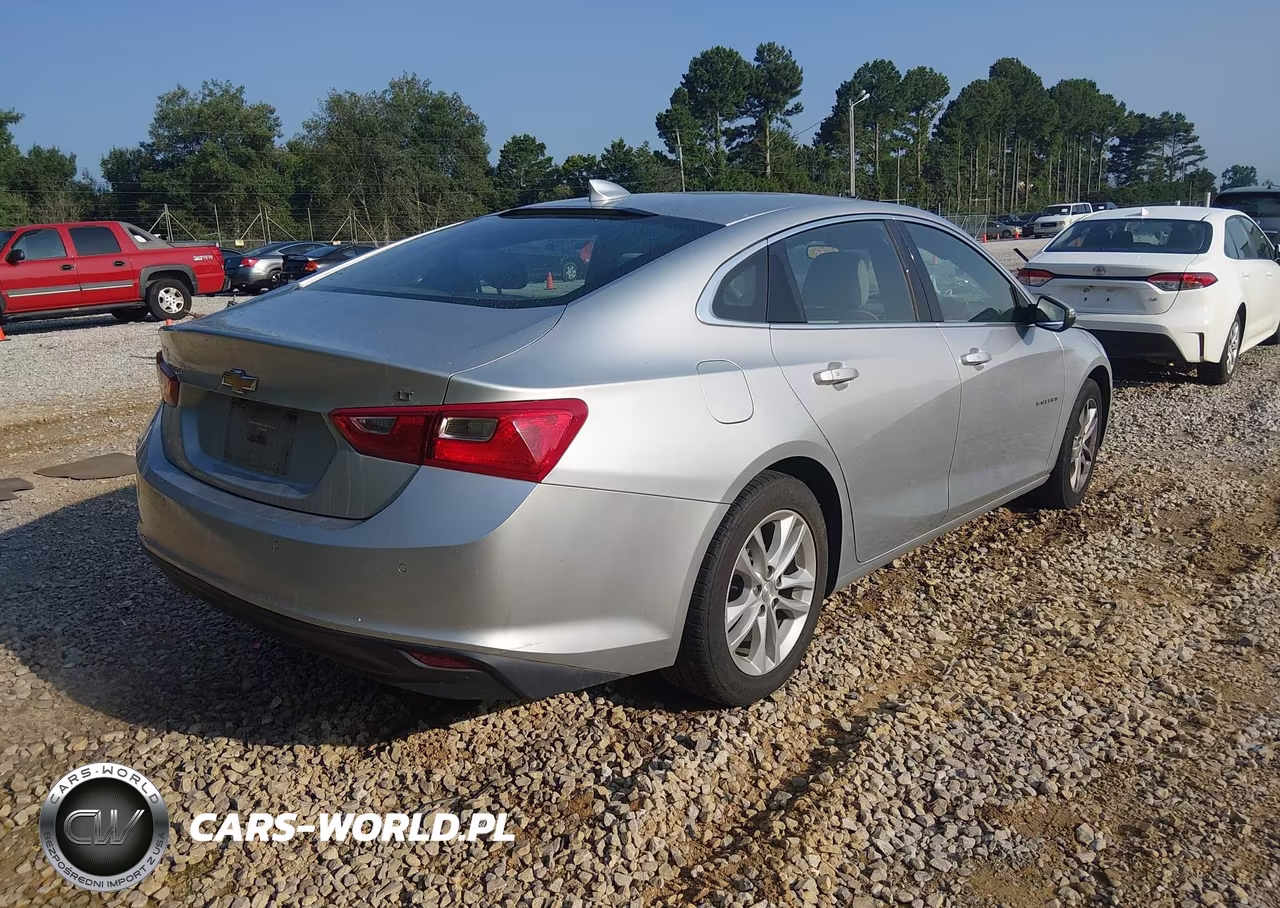 2018 Chevrolet Malibu Lt VIN:1G1ZD5ST1JF184484 - 4
