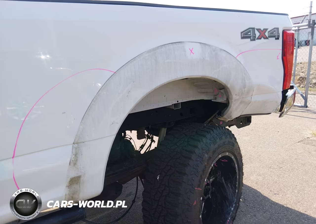 2018 Ford F-250 Xlt VIN:1FT7W2BT6JEC44434 - 6