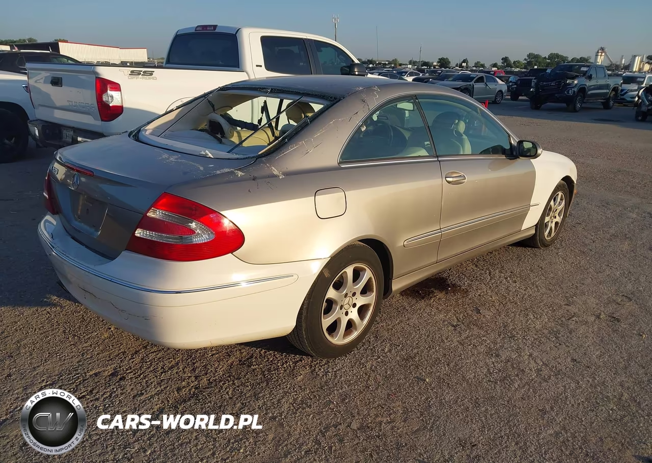 2004 Mercedes-Benz Clk 320 VIN:WDBTJ65J54F104449 - 4