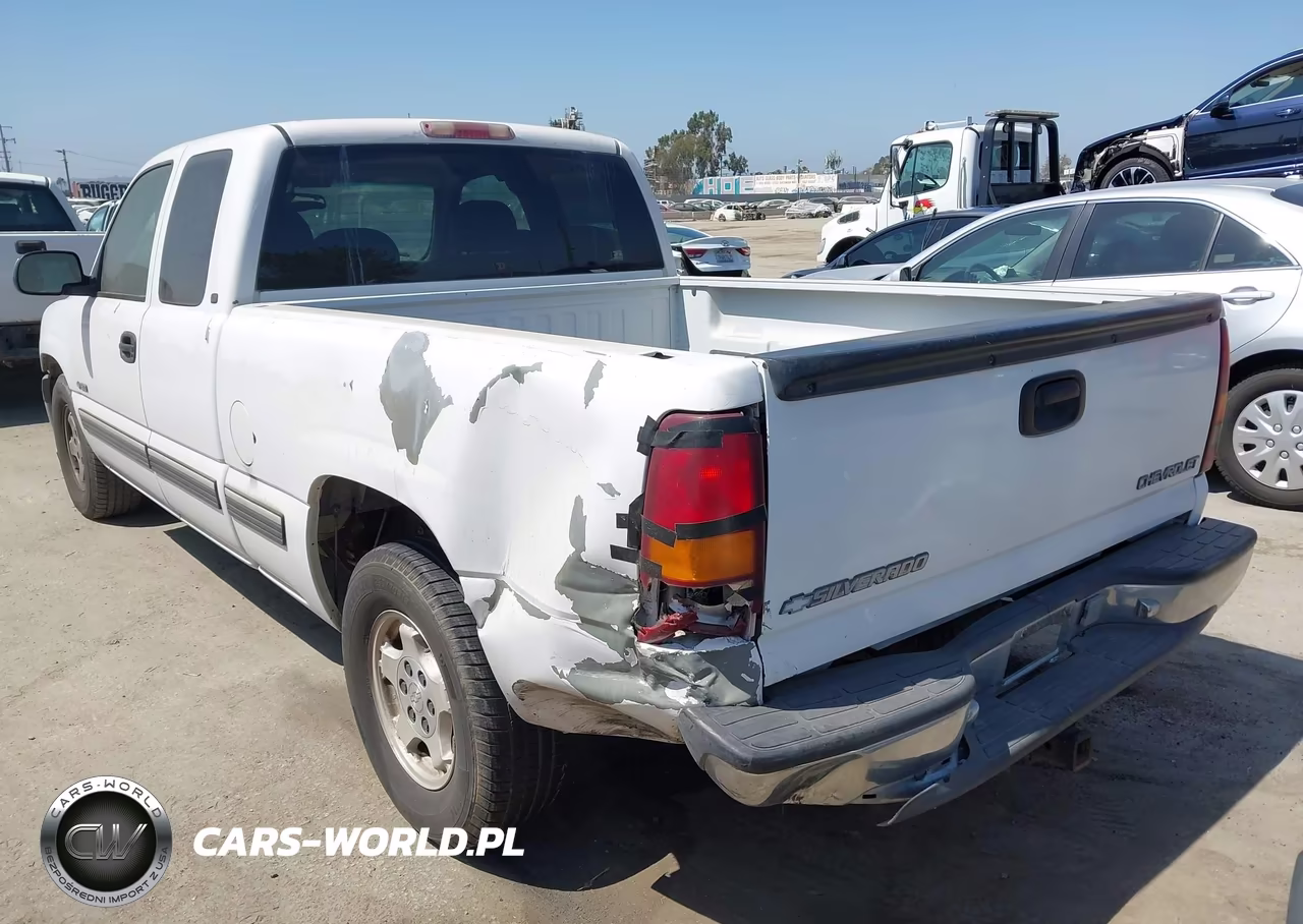 1999 Chevrolet Silverado C1500 VIN:2GCEC19T3X1289907 - 3
