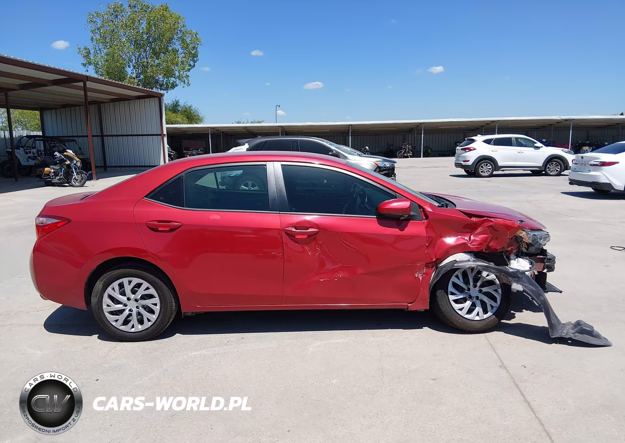 2019 Toyota Corolla Le VIN:5YFBURHE8KP883176 - 14