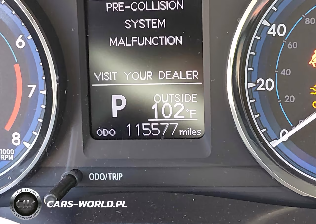 2019 Toyota Corolla Le VIN:5YFBURHE8KP883176 - 16
