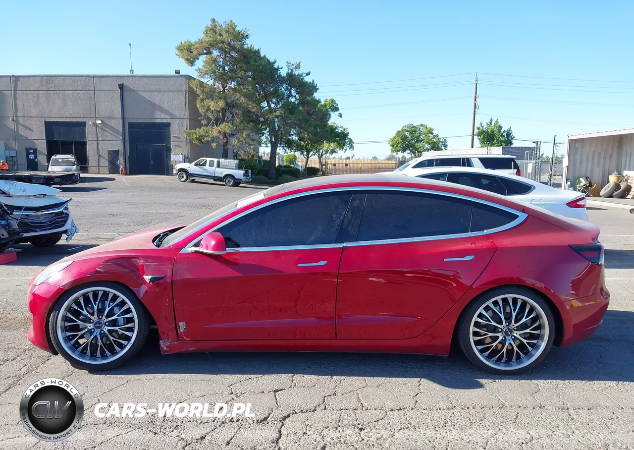 2018 Tesla Model 3 Long Range-Mid Range VIN:5YJ3E1EA4JF047041 - 14