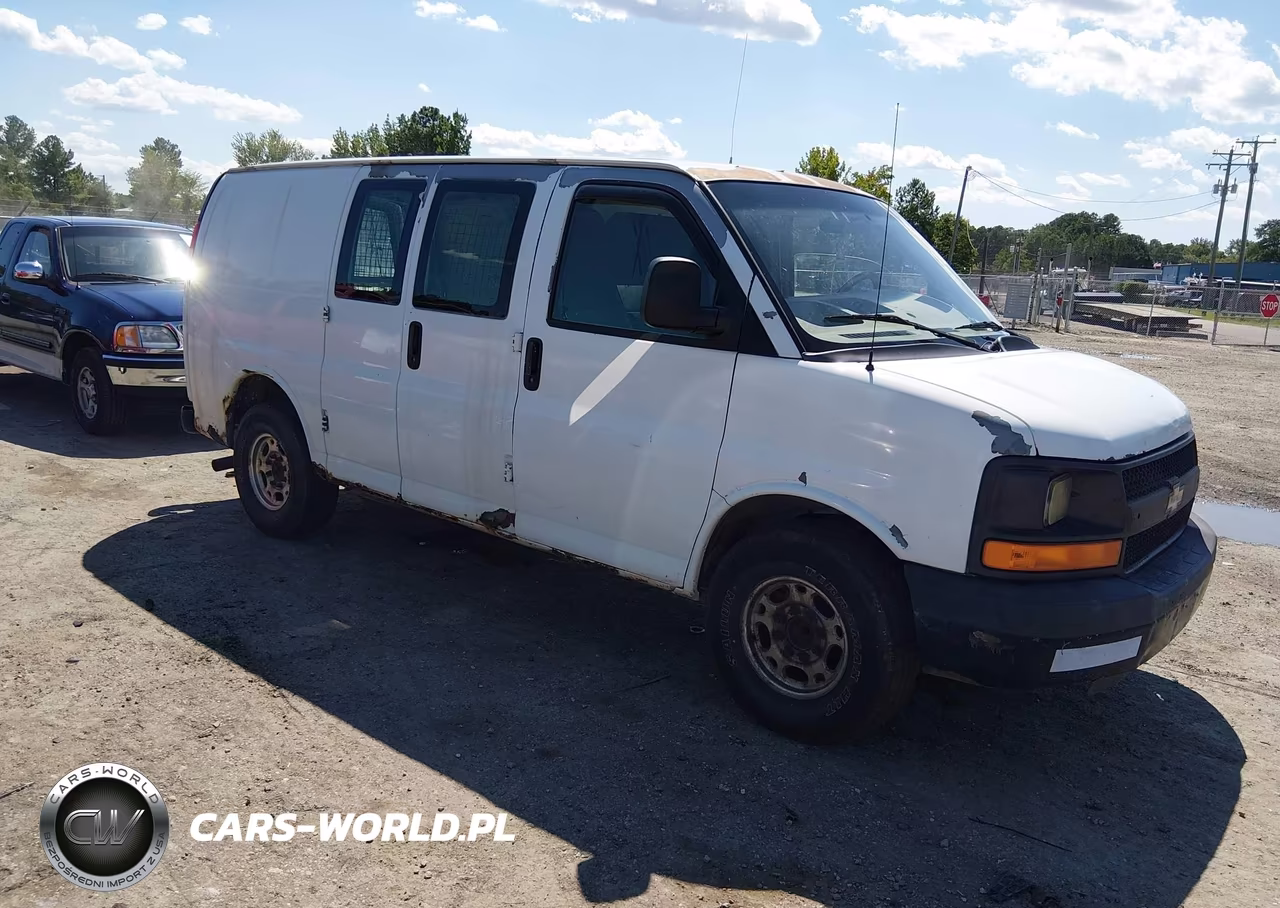 2010 Chevrolet Express 2500 Work Van