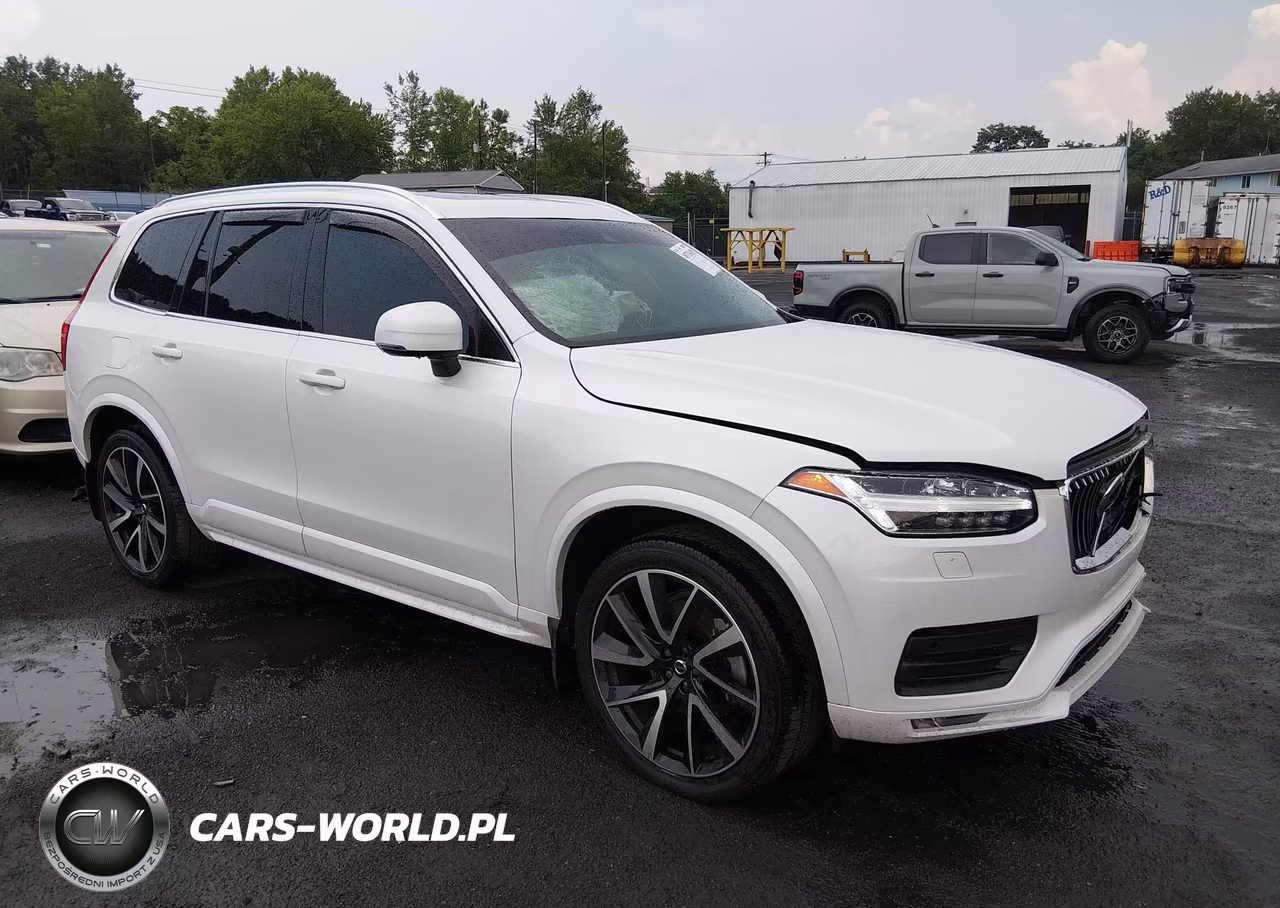 2022 Volvo Xc90 T6 Momentum 7 Passenger
