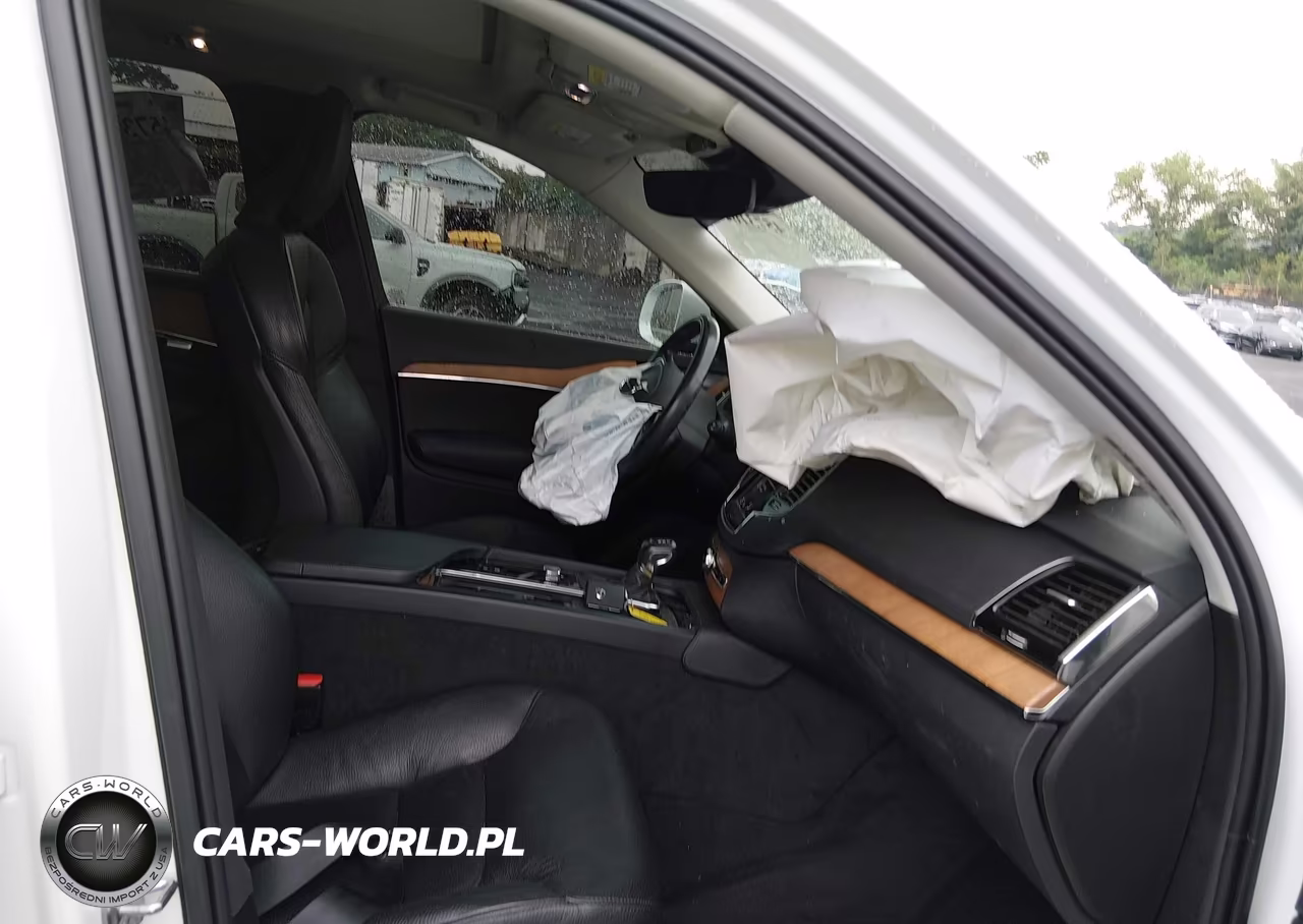 2022 Volvo Xc90 T6 Momentum 7 Passenger VIN:YV4A22PK9N1826121 - 5