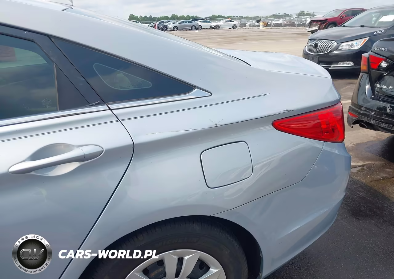 2011 Hyundai Sonata Gls VIN:5NPEB4AC0BH176620 - 18