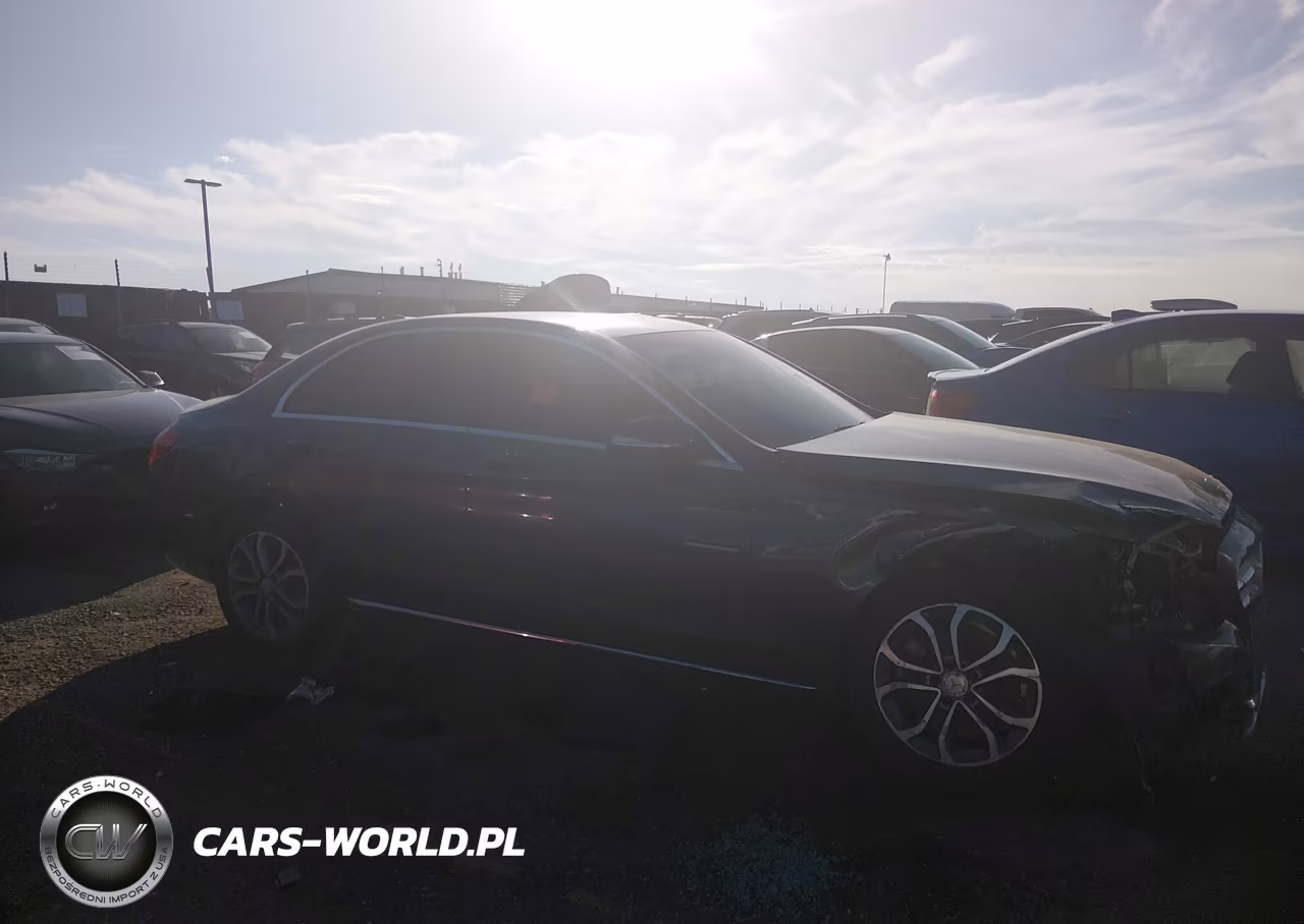 2015 Mercedes-Benz C 300 4Matic VIN:55SWF4KB4FU016208 - 14
