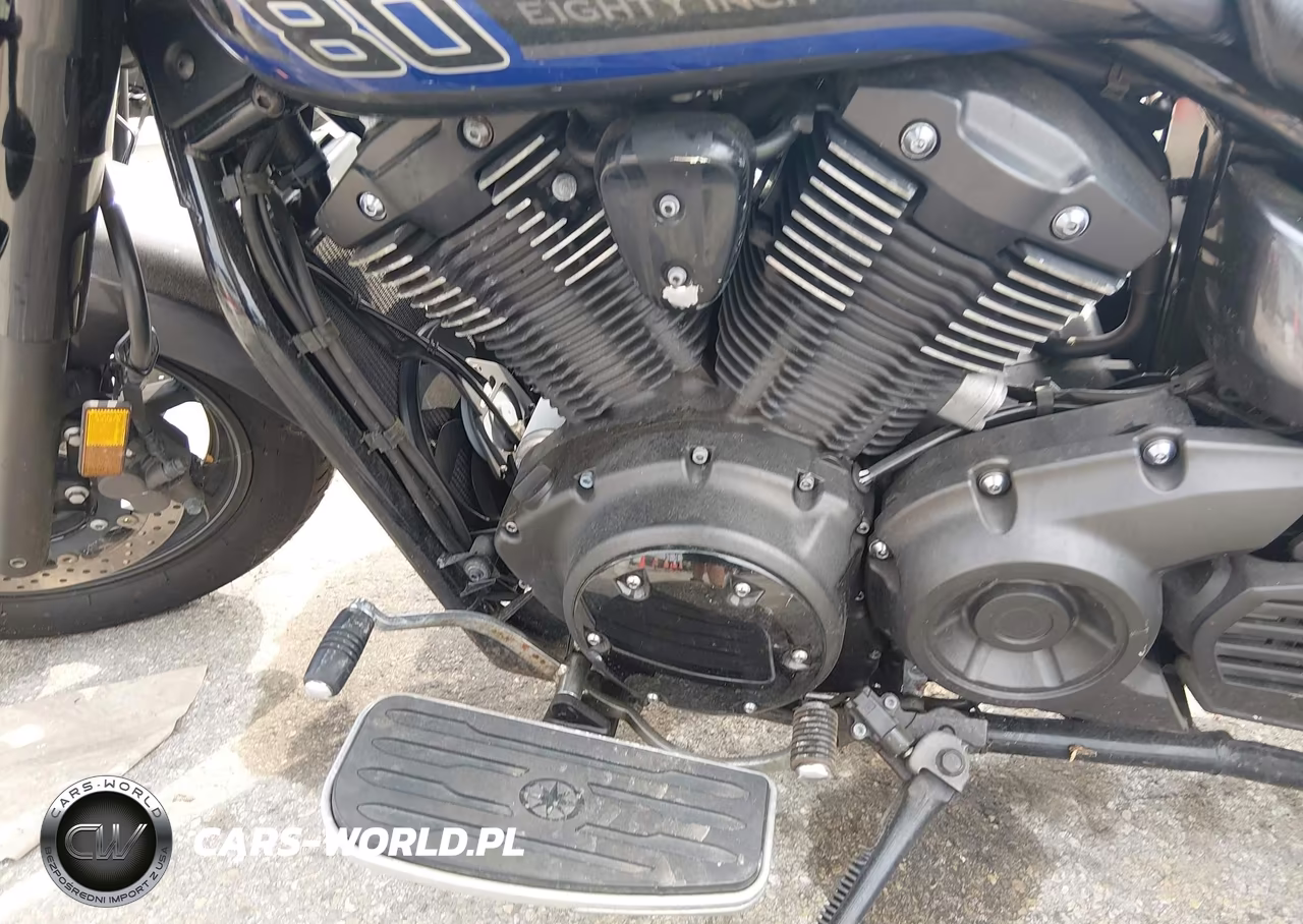 2016 Yamaha Xvs1300 Ct-Ctb VIN:JYAVP32E5GA006713 - 9