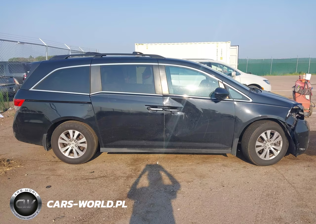 2016 Honda Odyssey Se VIN:5FNRL5H31GB113039 - 13