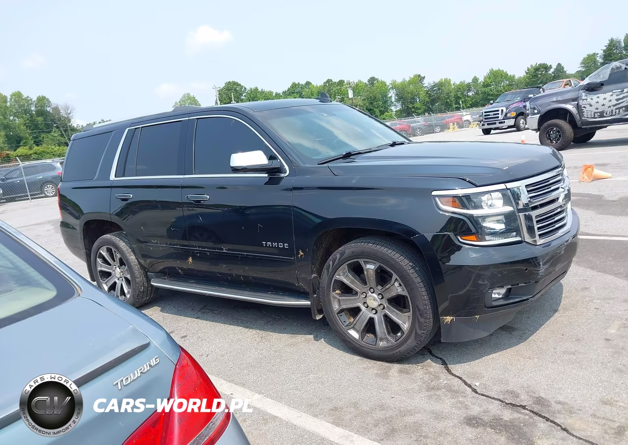 2017 Chevrolet Tahoe Premier VIN:1GNSKCKC4HR171649 - 13