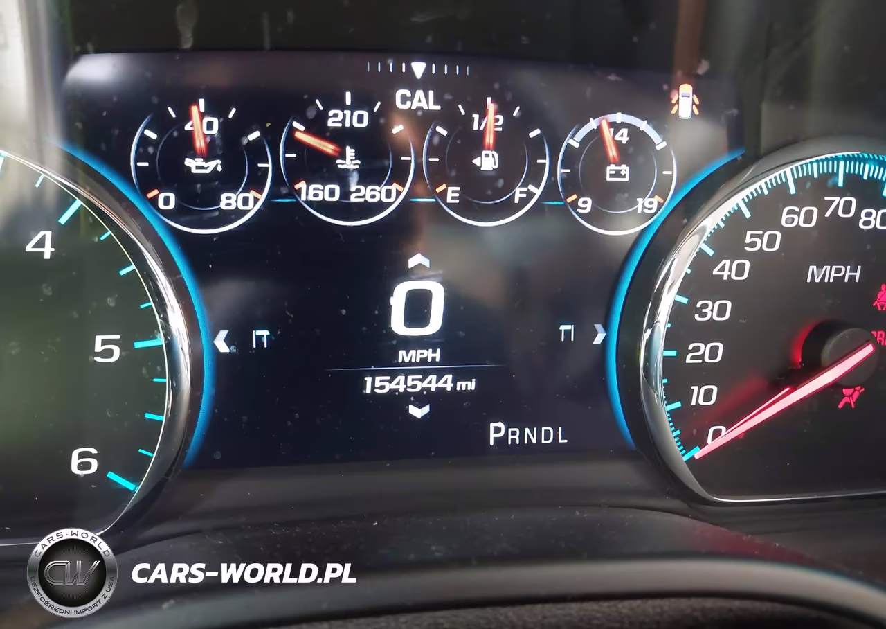 2017 Chevrolet Tahoe Premier VIN:1GNSKCKC4HR171649 - 15