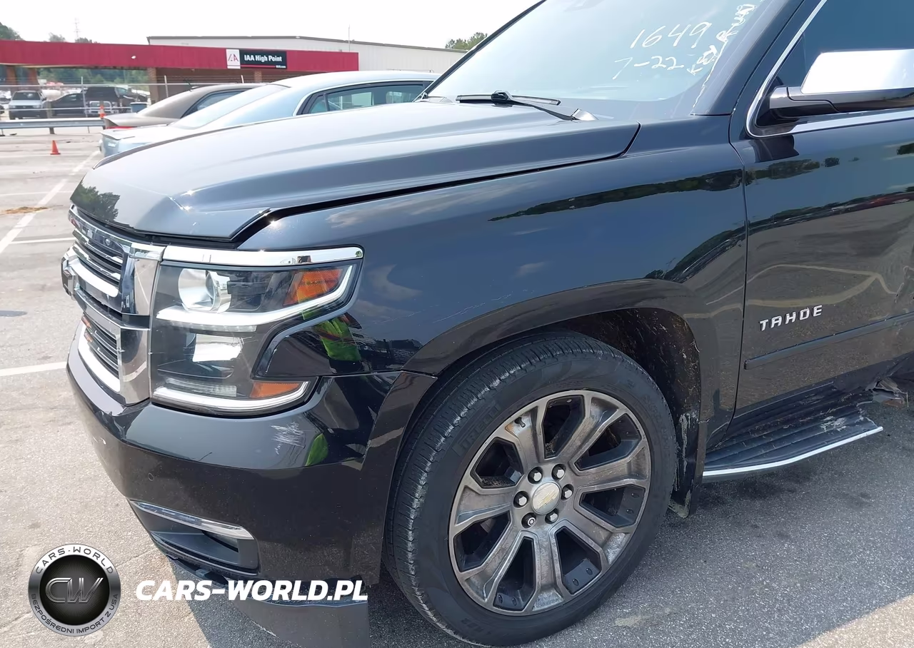 2017 Chevrolet Tahoe Premier VIN:1GNSKCKC4HR171649 - 6
