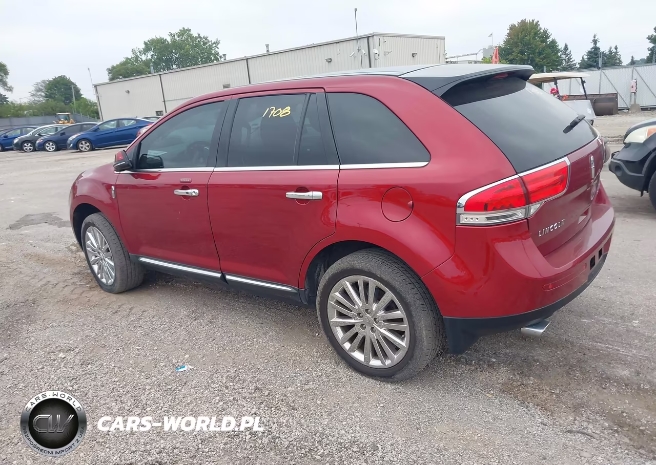 2013 Lincoln Mkx VIN:2LMDJ8JK3DBL38445 - 3