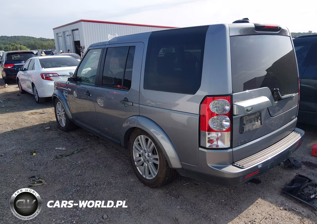 2011 Land Rover Lr4 VIN:SALAG2D42BA596789 - 3