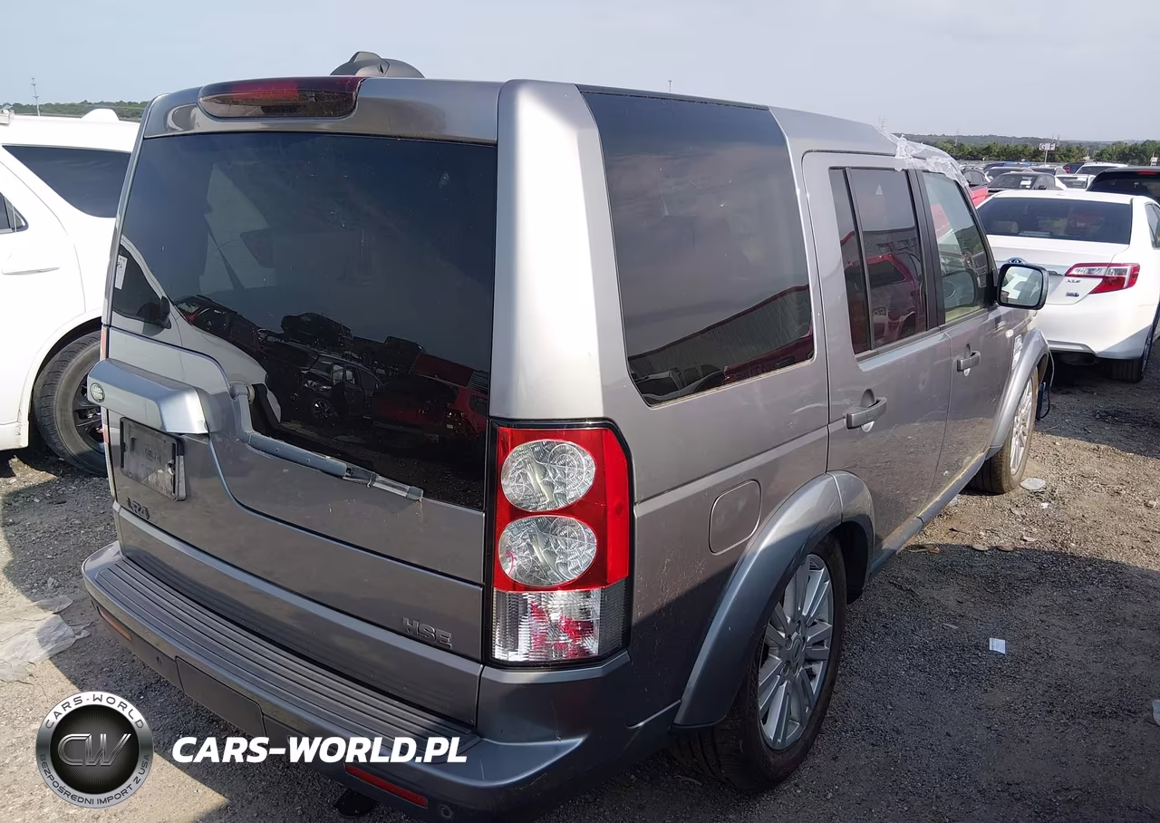 2011 Land Rover Lr4 VIN:SALAG2D42BA596789 - 4