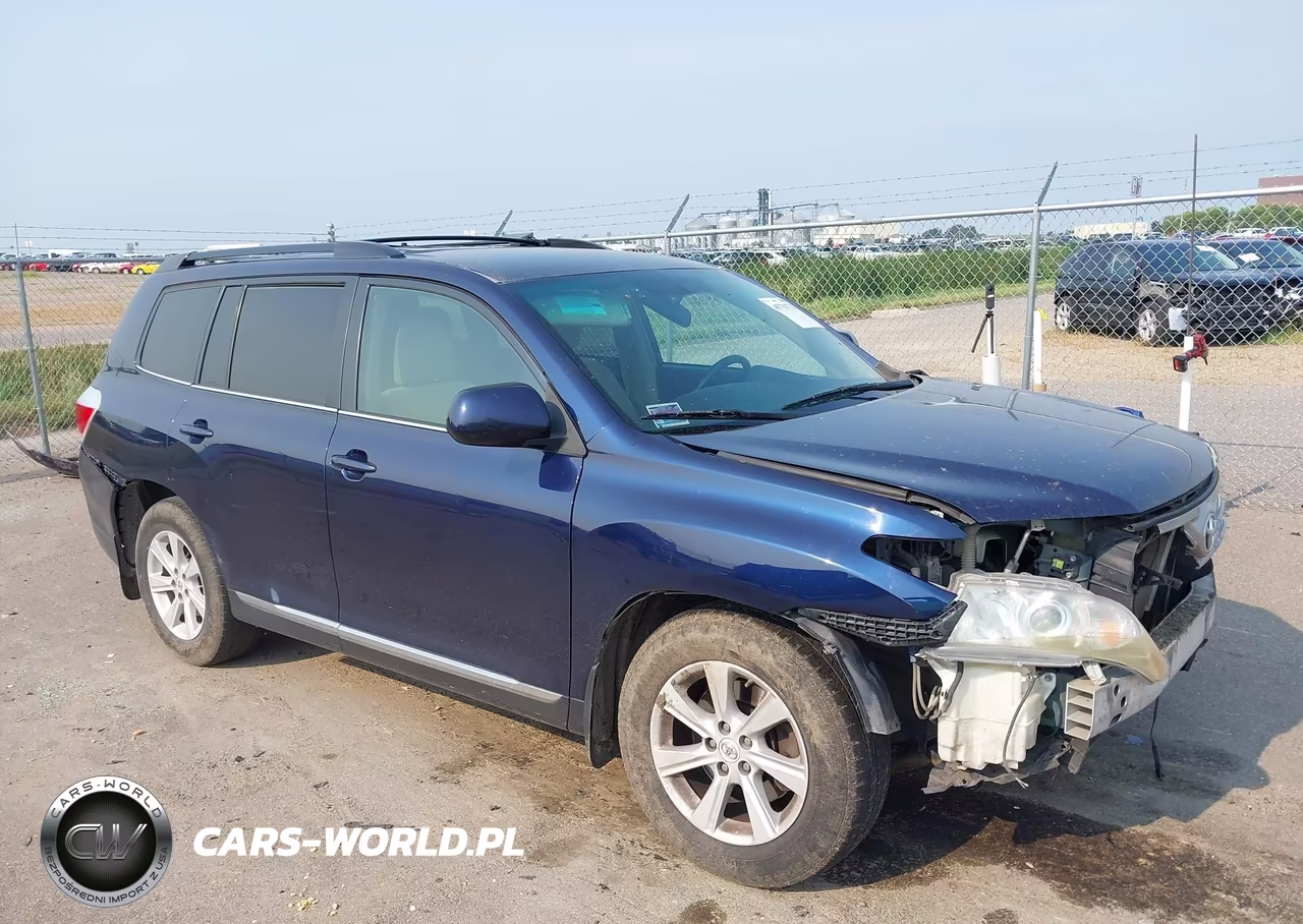 2011 Toyota Highlander Base V6 – zdjęcie 1 z 17