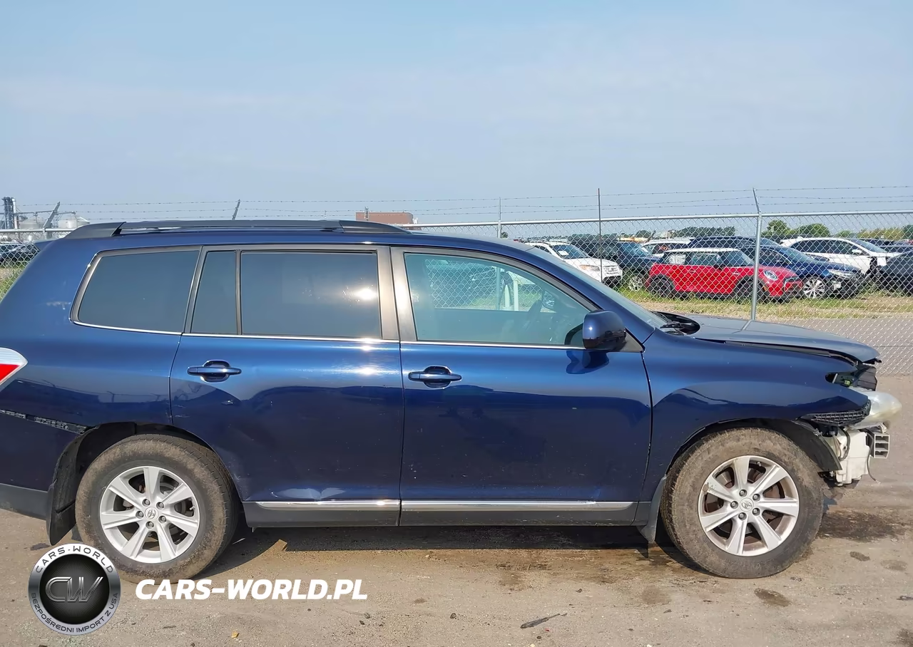 2011 Toyota Highlander Base V6 VIN:5TDBK3EH1BS059965 - 14