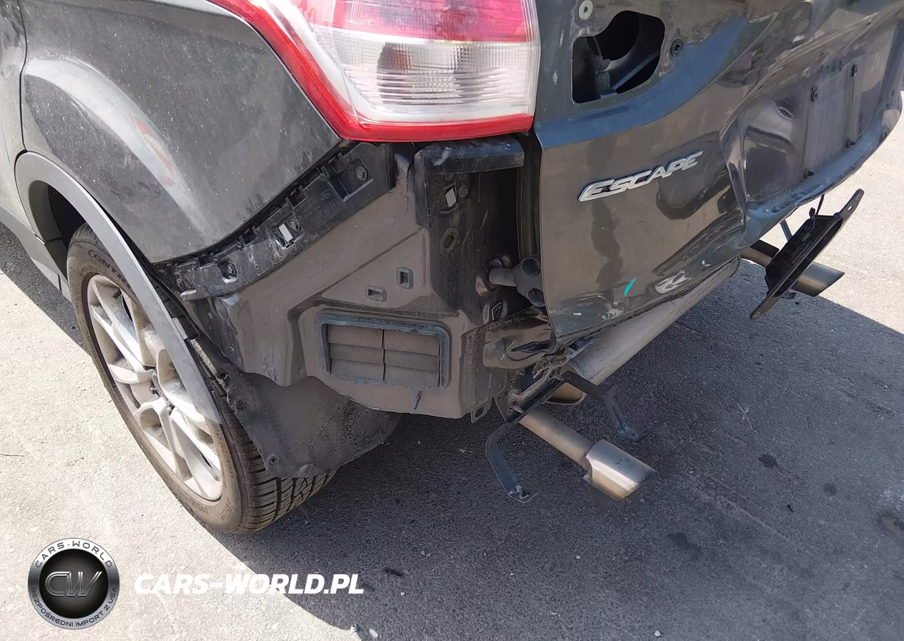 2016 Ford Escape Titanium VIN:1FMCU0J95GUA84880 - 17
