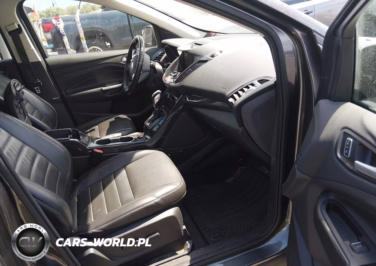 2016 Ford Escape Titanium VIN:1FMCU0J95GUA84880 - 5