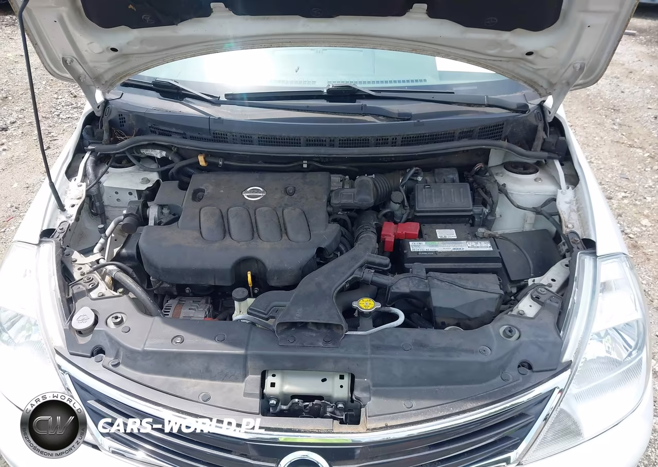 2010 Nissan Versa 1.8S VIN:3N1BC1CP5AL352352 - 10