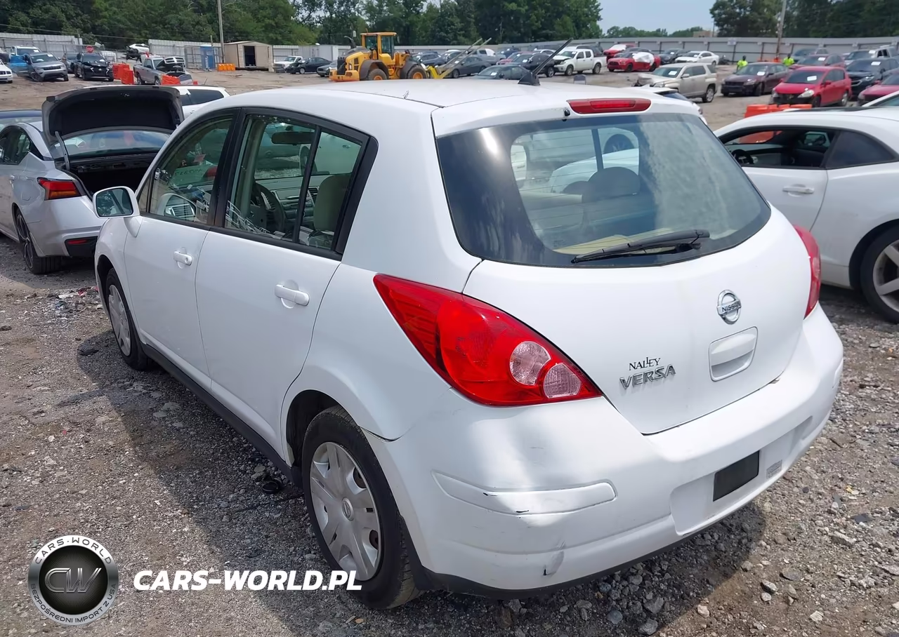 2010 Nissan Versa 1.8S VIN:3N1BC1CP5AL352352 - 3