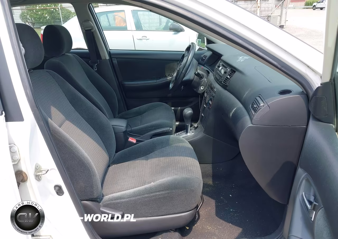2007 Toyota Corolla S VIN:1NXBR32E27Z825240 - 5